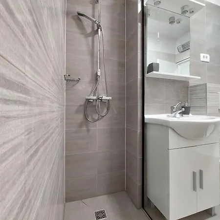 Apartment Adora